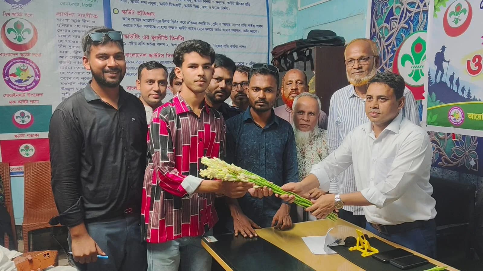 নবাগত রোভারদের ইউএনও রতন কুমারের আহ্বান, ‘দেশ ও মানুষের সেবায় আত্মনিয়োগ করুন’